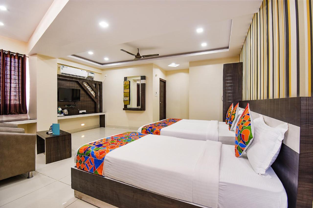 Fabhotel Rotano Suites - Yelahanka Μπανγκαλόρ Εξωτερικό φωτογραφία